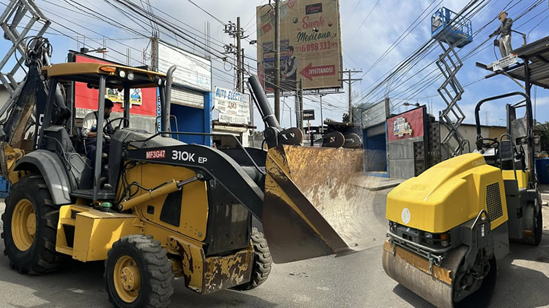 Maquinaria y Equipo de Construcción